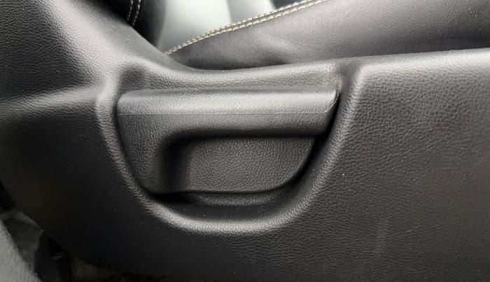 2017 Honda City 1.5L I-VTE V CVT, Petrol, Automatic, 75,238 km, Driver Side Adjustment Panel