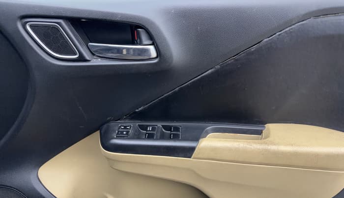2017 Honda City 1.5L I-VTE V CVT, Petrol, Automatic, 75,238 km, Driver Side Door Panels Control