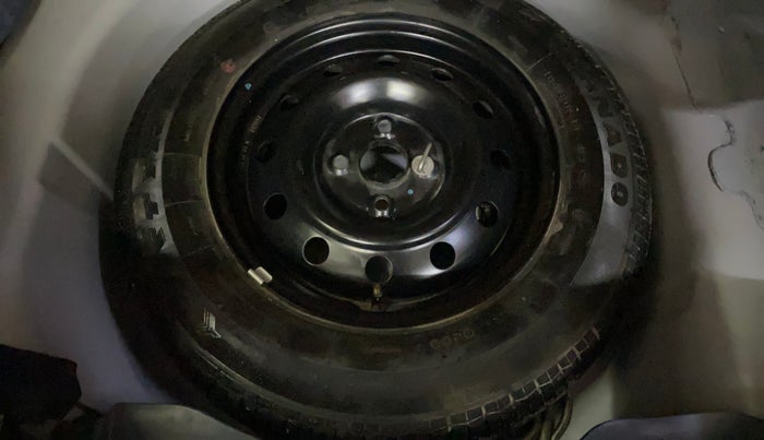 2014 Maruti Swift Dzire VDI, Diesel, Manual, 63,010 km, Spare Tyre