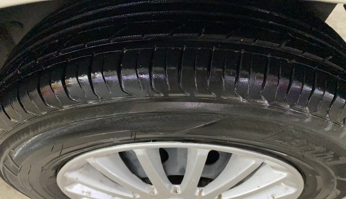2014 Maruti Swift Dzire VDI, Diesel, Manual, 63,010 km, Left Rear Tyre Tread