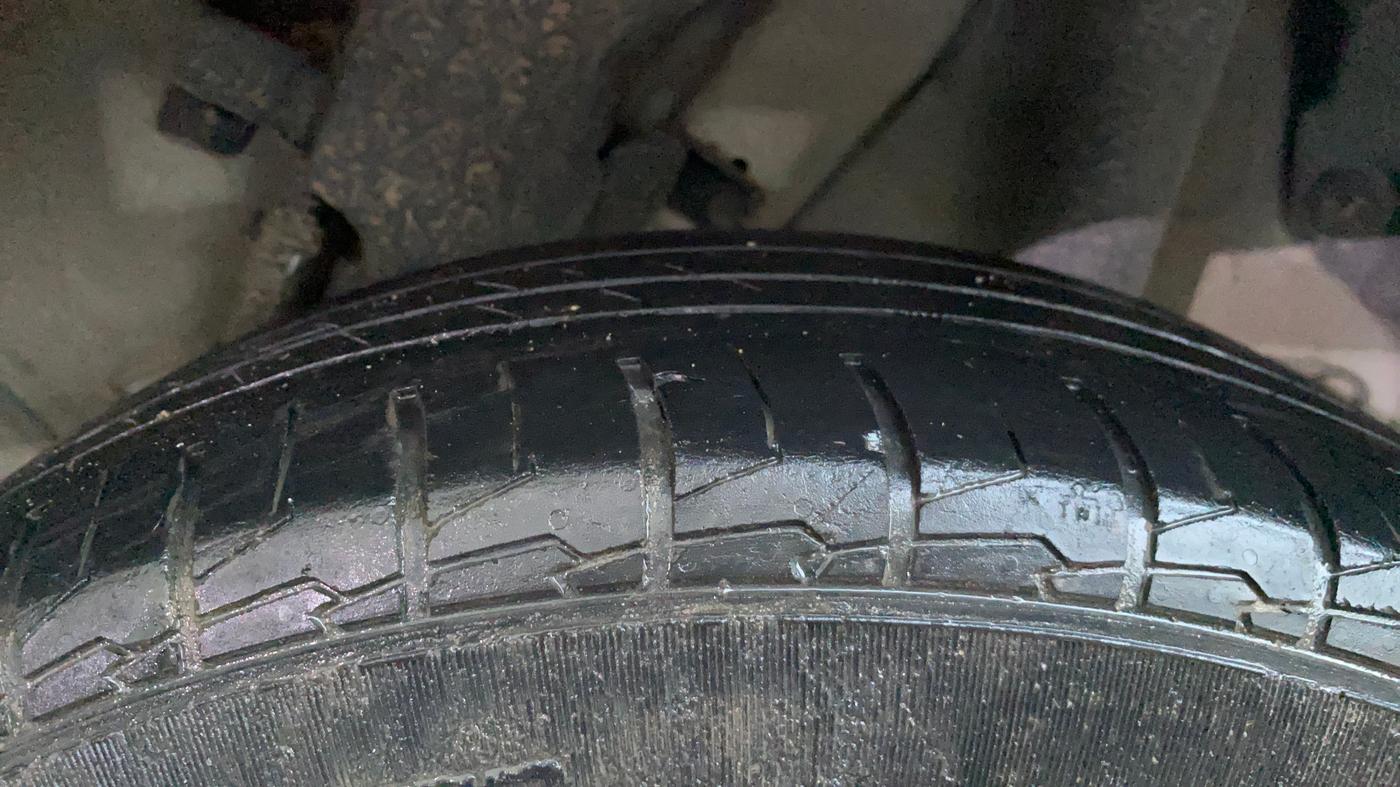 2022 Hyundai VENUE S 1.2, Petrol, Manual, 63,787 km, Left Rear Tyre Tread