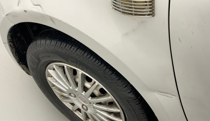 2010 Maruti Swift Dzire LXI, Petrol, Manual, 90,684 km, Left fender - Slightly dented