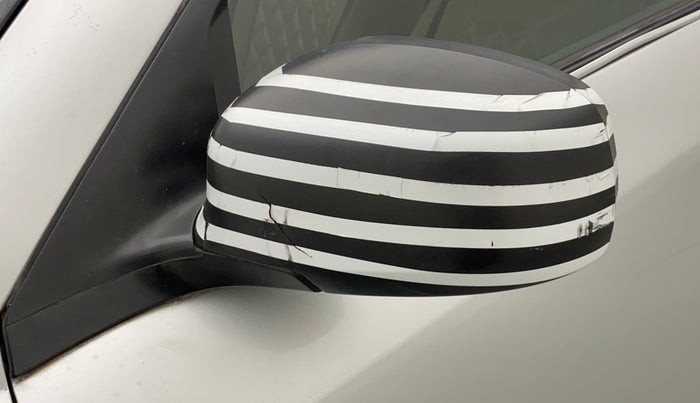 2010 Maruti Swift Dzire LXI, Petrol, Manual, 90,684 km, Left rear-view mirror - Cover has minor damage