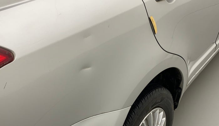 2010 Maruti Swift Dzire LXI, Petrol, Manual, 90,684 km, Right quarter panel - Slightly dented