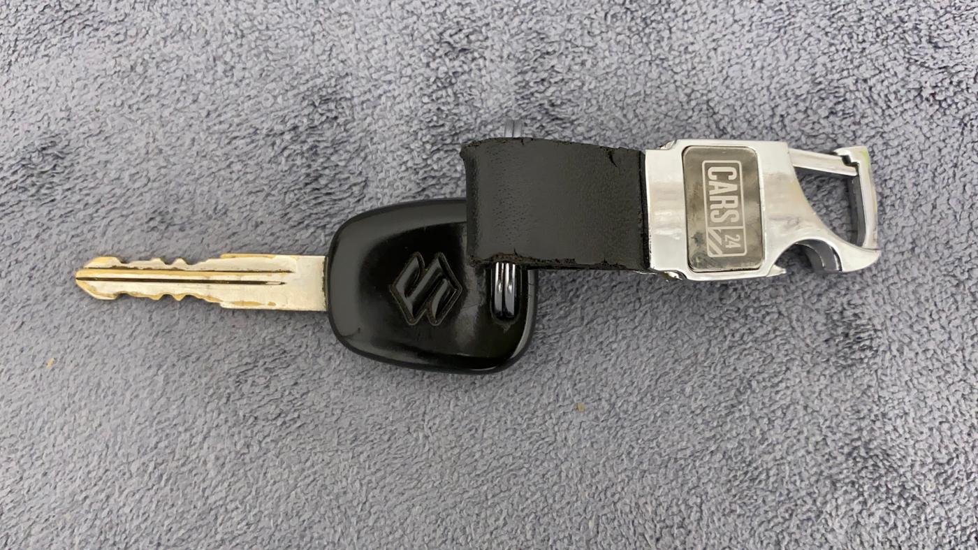 2010 Maruti Swift Dzire LXI, Petrol, Manual, 90,684 km, Key Close Up