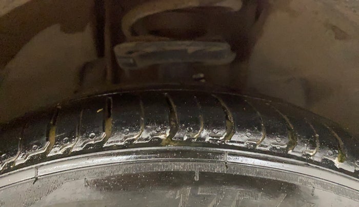2020 Tata Tiago XZ PLUS PETROL, Petrol, Manual, 35,688 km, Right Front Tyre Tread