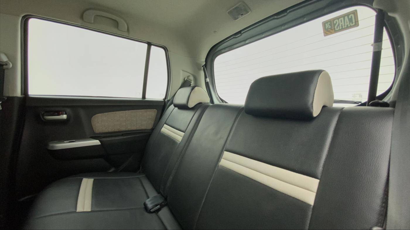 2016 Maruti Wagon R 1.0 VXI OPT, Petrol, Manual, 19,828 km, Right Side Rear Door Cabin