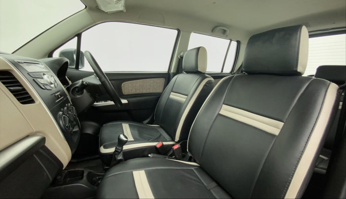2016 Maruti Wagon R 1.0 VXI OPT, Petrol, Manual, 19,828 km, Right Side Front Door Cabin