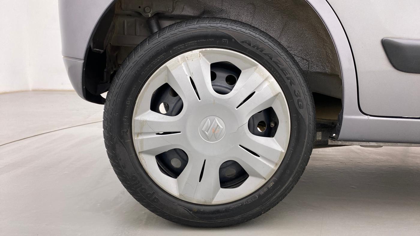 2016 Maruti Wagon R 1.0 VXI OPT, Petrol, Manual, 19,828 km, Right Rear Wheel