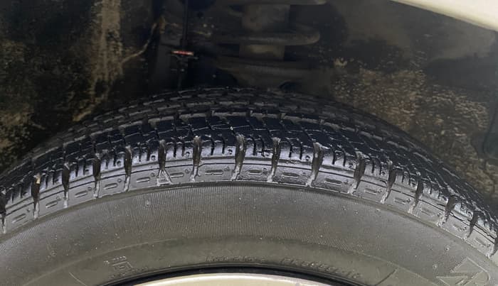 2013 Maruti Alto K10 VXI, Petrol, Manual, 7,648 km, Right Front Tyre Tread