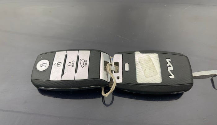 2023 KIA SONET HTX 1.0 DCT, Petrol, Automatic, 49,998 km, Key Close Up