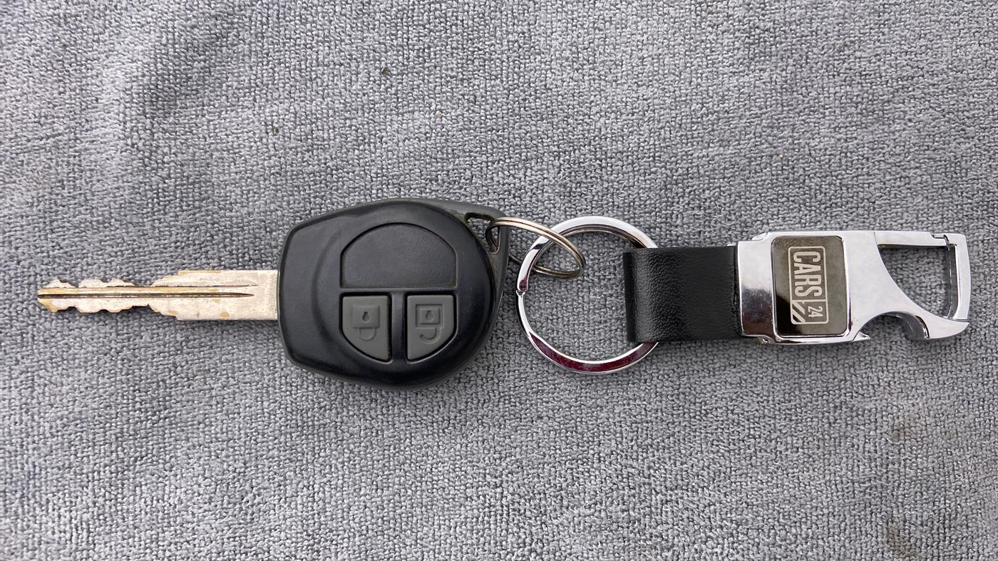 2014 Maruti Wagon R 1.0 VXI, Petrol, Manual, 31,677 km, Key Close Up