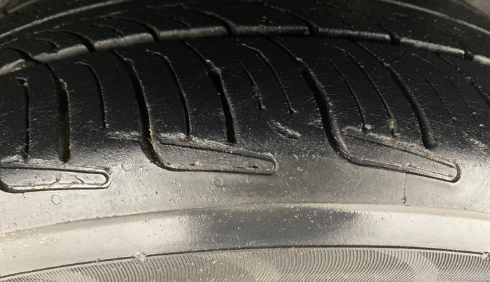 2018 Ford FREESTYLE TREND 1.2 PETROL, Petrol, Manual, 42,255 km, Left Rear Tyre Tread