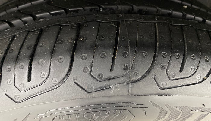 2018 Ford FREESTYLE TREND 1.2 PETROL, Petrol, Manual, 42,255 km, Right Rear Tyre Tread