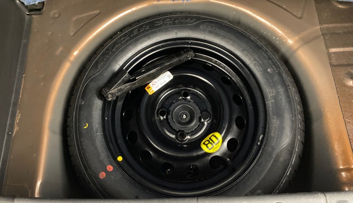 2018 Ford FREESTYLE TREND 1.2 PETROL, Petrol, Manual, 42,255 km, Spare Tyre