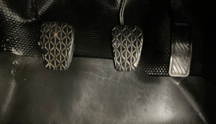 2018 Ford FREESTYLE TREND 1.2 PETROL, Petrol, Manual, 42,255 km, Pedals