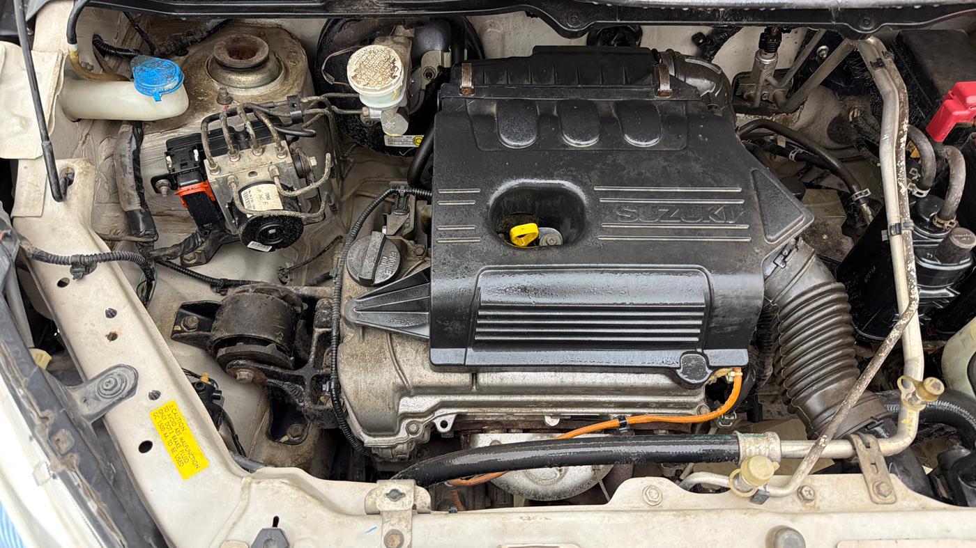 2016 Maruti Wagon R 1.0 VXI (O) AMT, Petrol, Automatic, 52,231 km, Engine View - Right