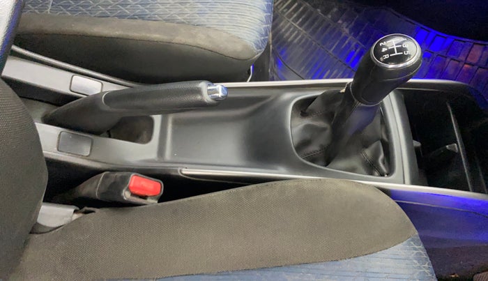 2019 Maruti Baleno ZETA PETROL 1.2, Petrol, Manual, 45,928 km, Gear Lever