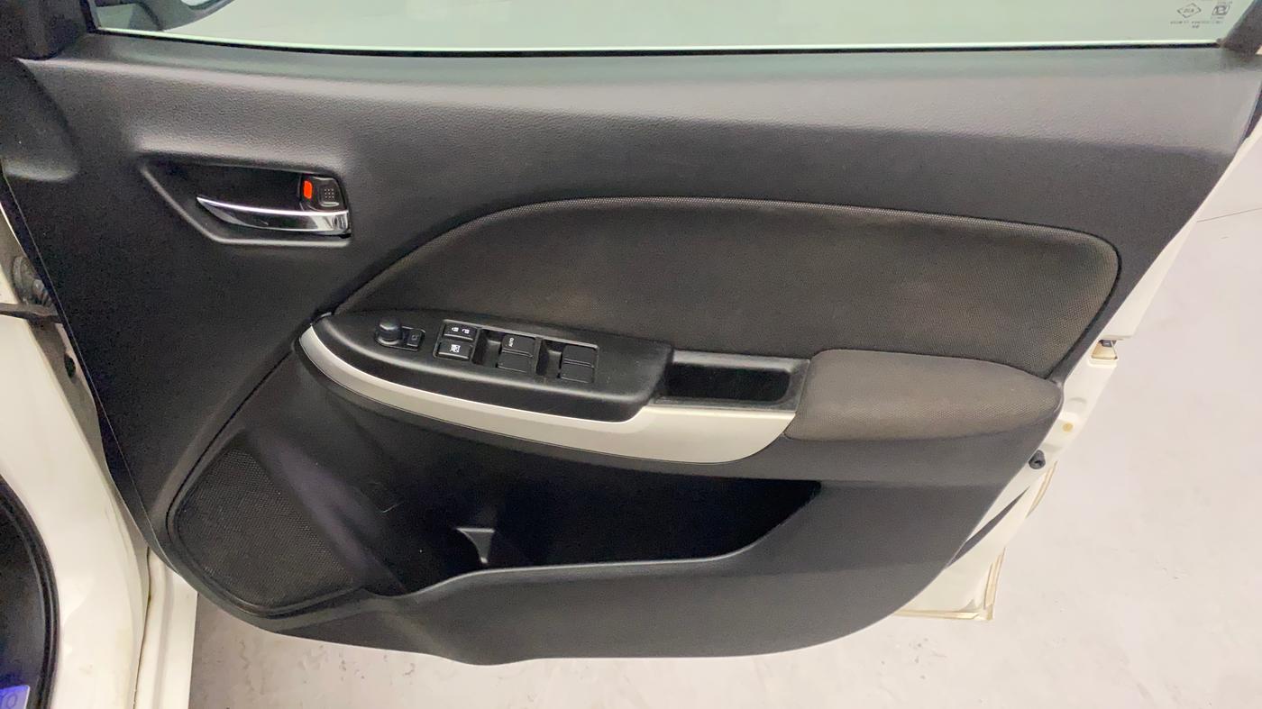 2017 Maruti Baleno ZETA PETROL 1.2, Petrol, Manual, 1,13,433 km, Driver Side Door Panels Control