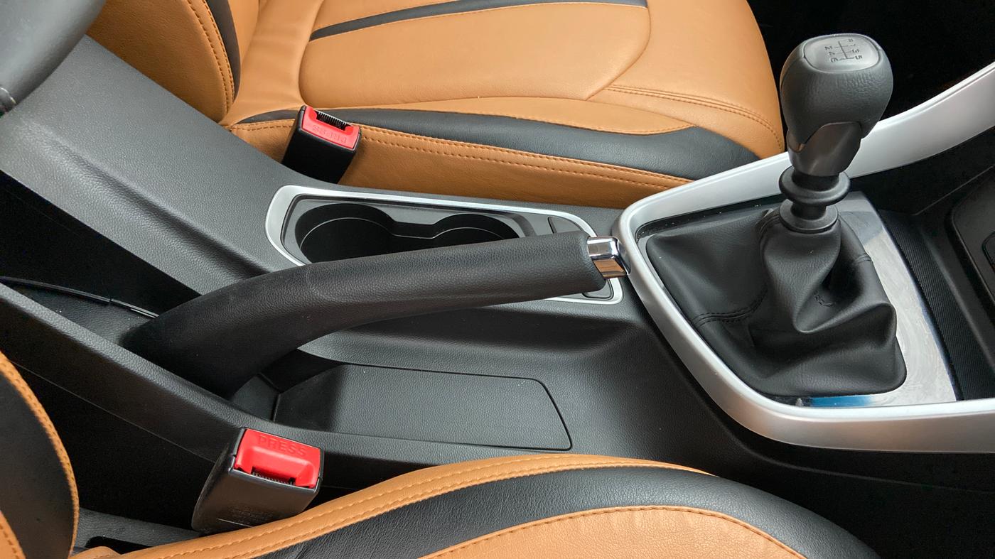 2021 MG HECTOR SMART HYBRID 1.5 PETROL, Petrol, Manual, 2,672 km, Gear Lever