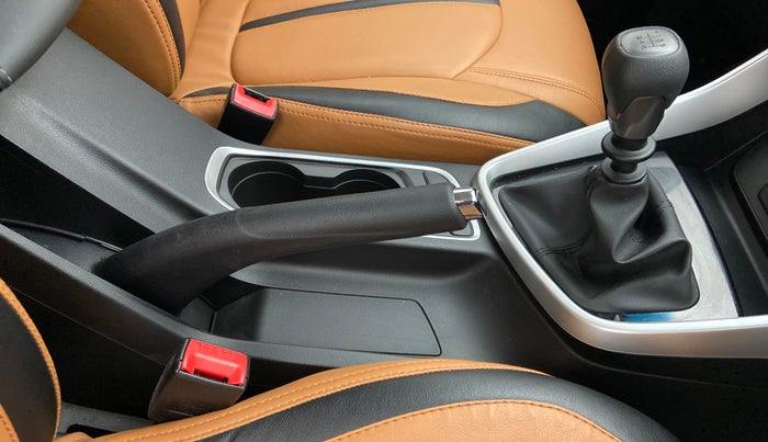 2021 MG HECTOR SMART HYBRID 1.5 PETROL, Petrol, Manual, 2,672 km, Gear Lever