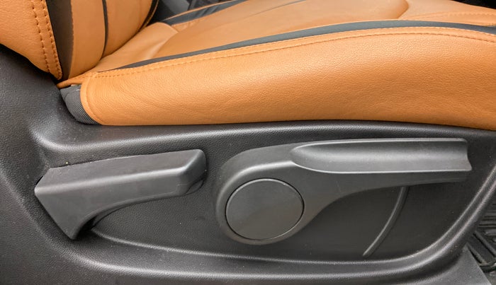 2021 MG HECTOR SMART HYBRID 1.5 PETROL, Petrol, Manual, 2,672 km, Driver Side Adjustment Panel