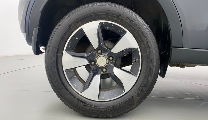 2019 Tata NEXON XZA + 1.2 PETROL A/T, Petrol, Automatic, 8,261 km, Right Rear Wheel