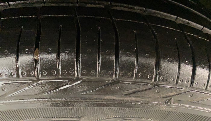 2021 Tata NEXON XZ PLUS PETROL SUNROOF, Petrol, Manual, 23,563 km, Left Rear Tyre Tread