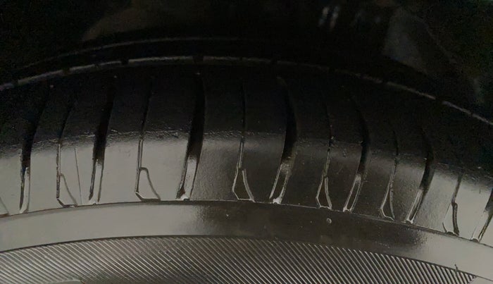 2018 Ford FREESTYLE TITANIUM PLUS 1.5 DIESEL, Diesel, Manual, 64,077 km, Right Rear Tyre Tread