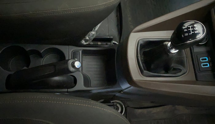 2018 Ford FREESTYLE TITANIUM PLUS 1.5 DIESEL, Diesel, Manual, 64,077 km, Gear Lever