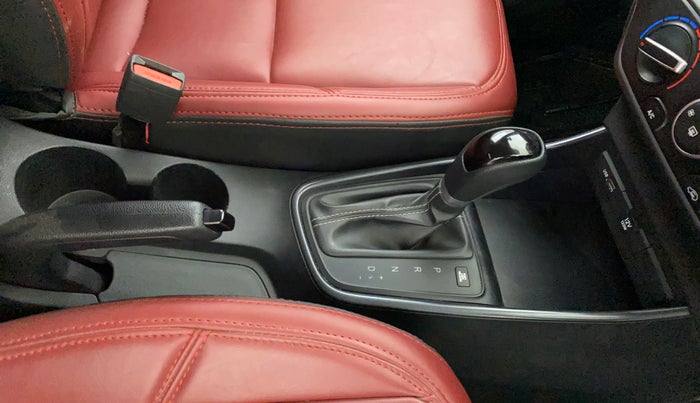 2023 Hyundai NEW I20 SPORTZ 1.2 IVT, Petrol, Automatic, 61,615 km, Gear Lever