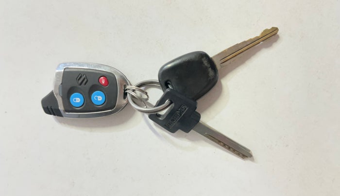 2014 Maruti Celerio VXI, Petrol, Manual, 77,017 km, Key Close Up