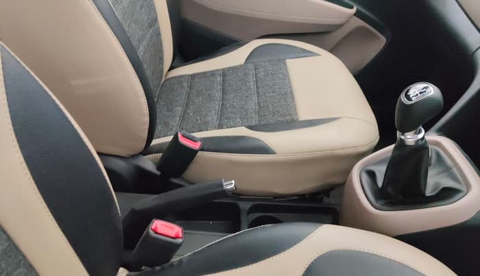 2015 Hyundai Grand i10 ASTA (O) 1.2 KAPPA VTVT, Petrol, Manual, 33,542 km, Gear Lever