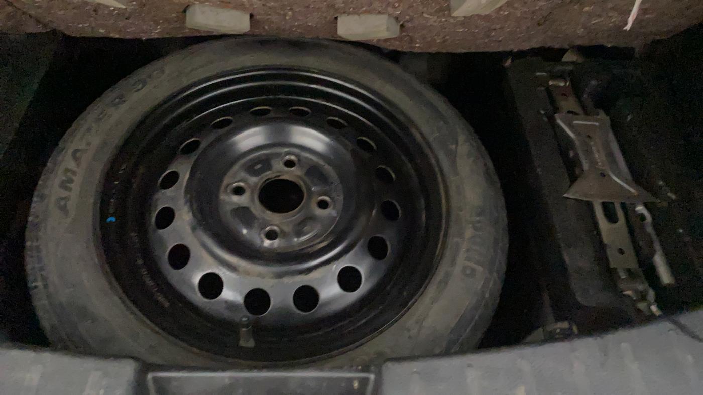 2014 Maruti Wagon R 1.0 VXI, Petrol, Manual, 53,113 km, Spare Tyre