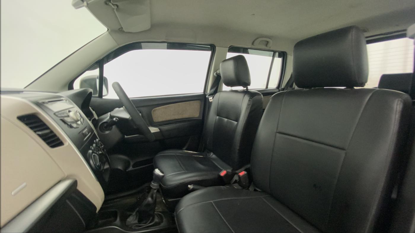 2014 Maruti Wagon R 1.0 VXI, Petrol, Manual, 53,113 km, Right Side Front Door Cabin