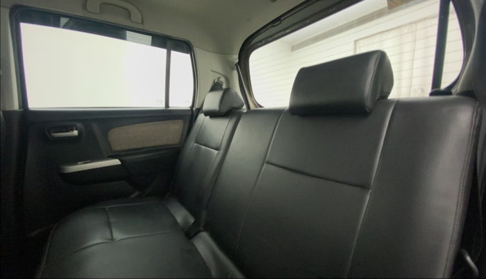 2014 Maruti Wagon R 1.0 VXI, Petrol, Manual, 53,113 km, Right Side Rear Door Cabin