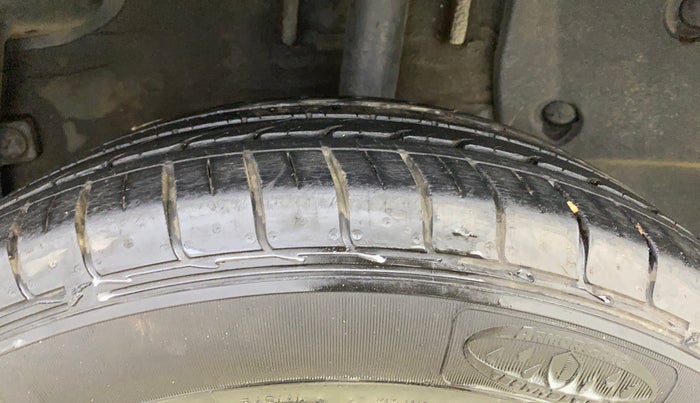 2021 Renault Duster RXZ 1.3 TURBO PETROL CVT, Petrol, Automatic, 57,728 km, Left Rear Tyre Tread