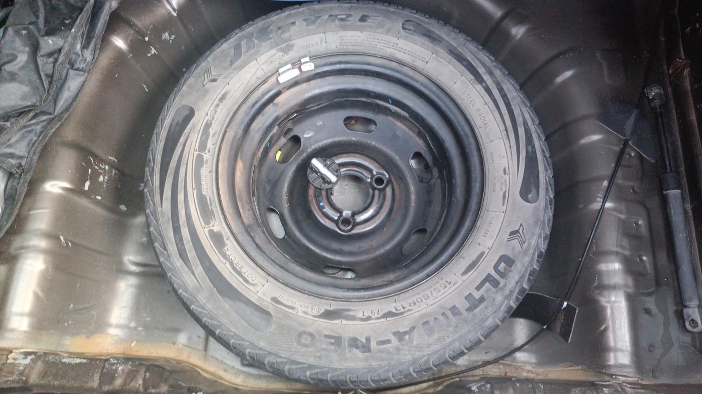 2018 Renault Kwid RXL, Petrol, Manual, 74,196 km, Spare Tyre