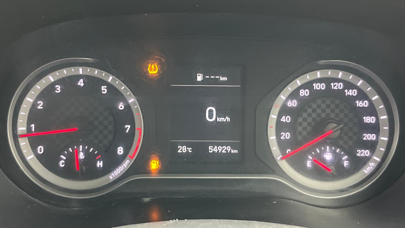 2023 Hyundai GRAND I10 NIOS SPORTZ 1.2 KAPPA VTVT, Petrol, Manual, 54,927 km, Odometer Image