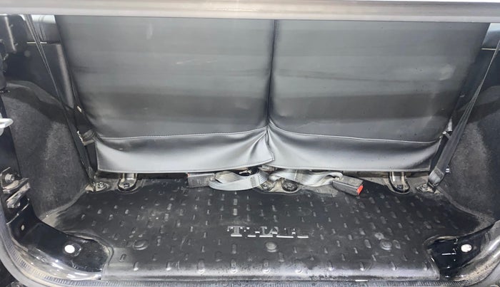 2024 Mahindra Thar LX D HT 2WD MT, Diesel, Manual, 25,504 km, Boot Inside