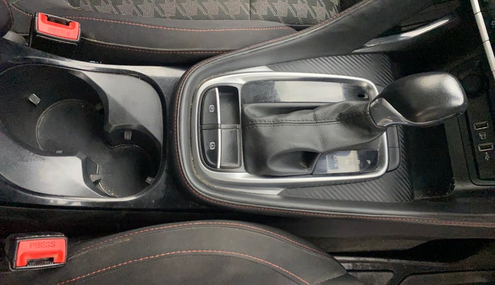 2023 MG ASTOR  SMART BLACK STORM EDITION CVT, Petrol, Automatic, 19,248 km, Gear Lever