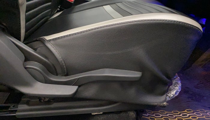 2019 Maruti Baleno ZETA CVT PETROL 1.2, Petrol, Automatic, 9,636 km, Driver Side Adjustment Panel