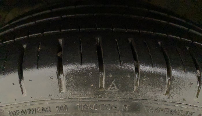 2019 Maruti Baleno ZETA CVT PETROL 1.2, Petrol, Automatic, 9,636 km, Left Front Tyre Tread