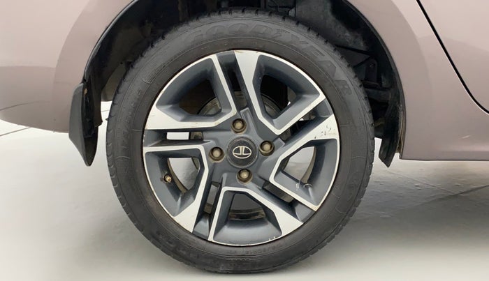2017 Tata TIGOR XZA PETROL, Petrol, Automatic, 62,756 km, Right Rear Wheel