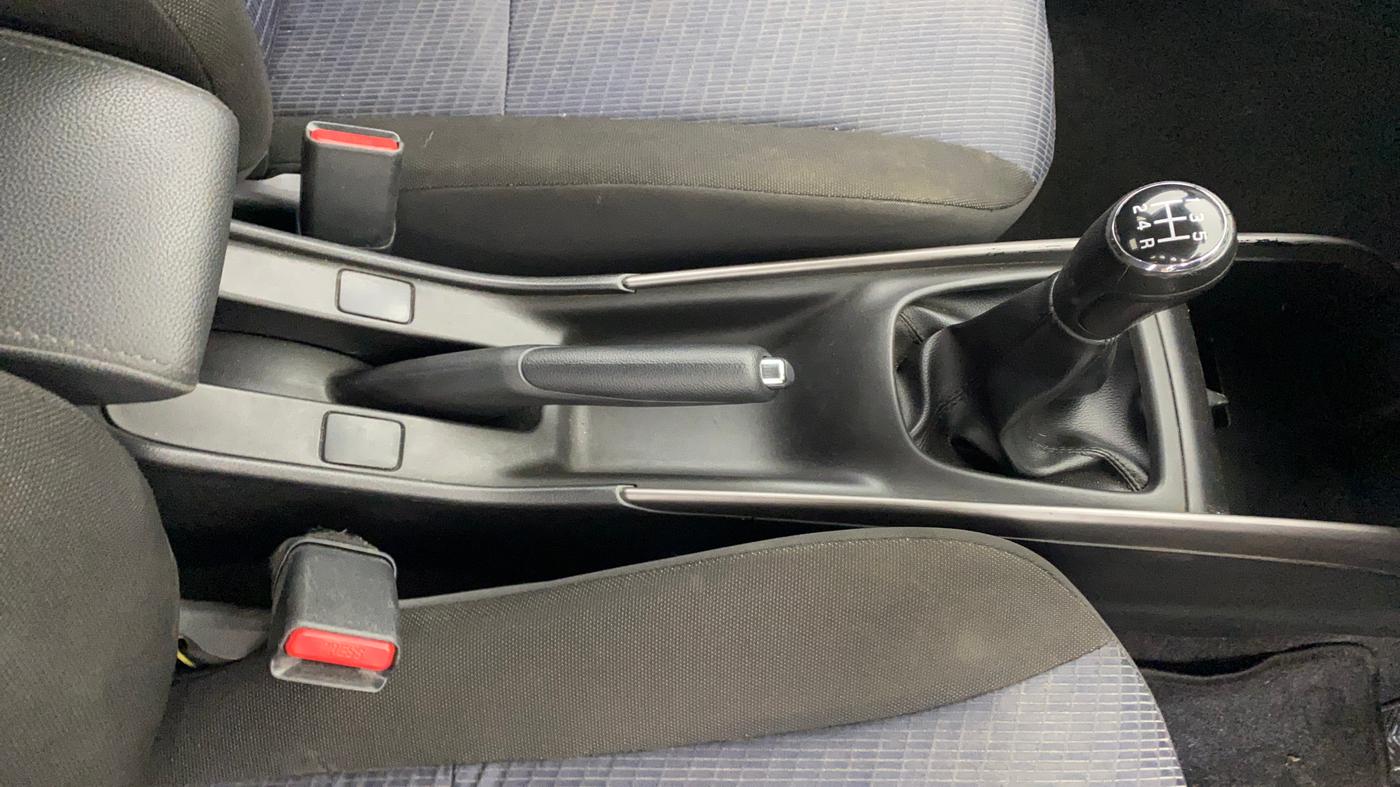 2020 Maruti Baleno ZETA PETROL 1.2, Petrol, Manual, 22,123 km, Gear Lever
