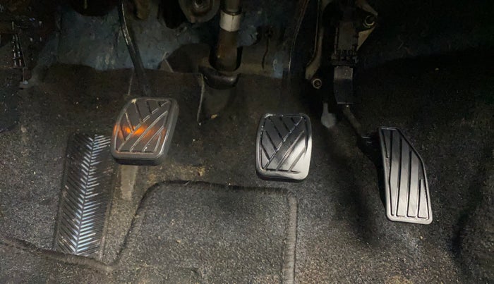 2020 Maruti Baleno ZETA PETROL 1.2, Petrol, Manual, 22,123 km, Pedals