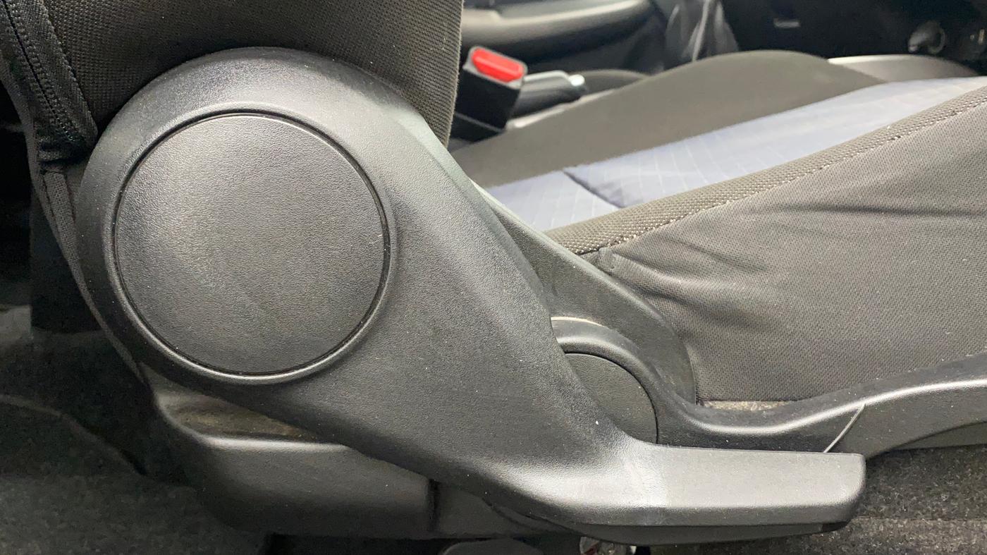 2020 Maruti Baleno ZETA PETROL 1.2, Petrol, Manual, 22,123 km, Driver Side Adjustment Panel