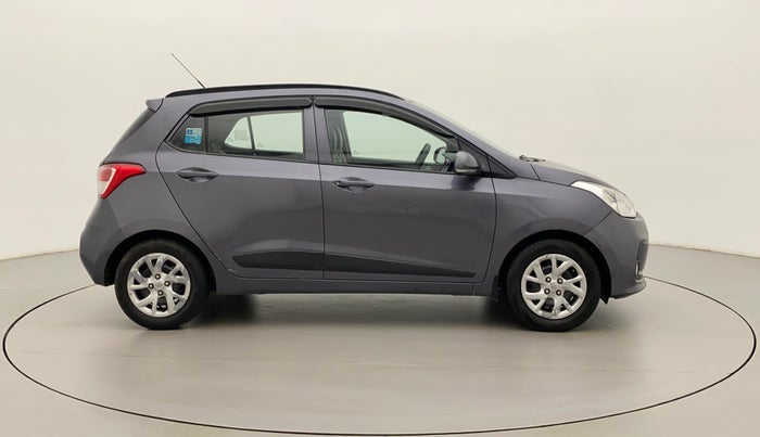 2017 Hyundai Grand i10 SPORTZ (O) 1.2 KAPPA VTVT, CNG, Manual, 99,987 km, Right Side View