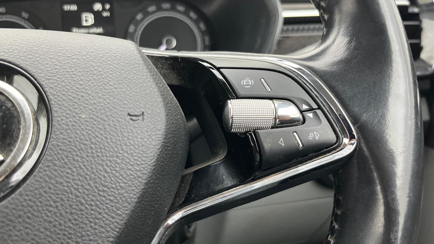 2022 Skoda KUSHAQ STYLE 1.5L TSI DSG, Petrol, Automatic, 45,545 km, Adaptive Cruise Control