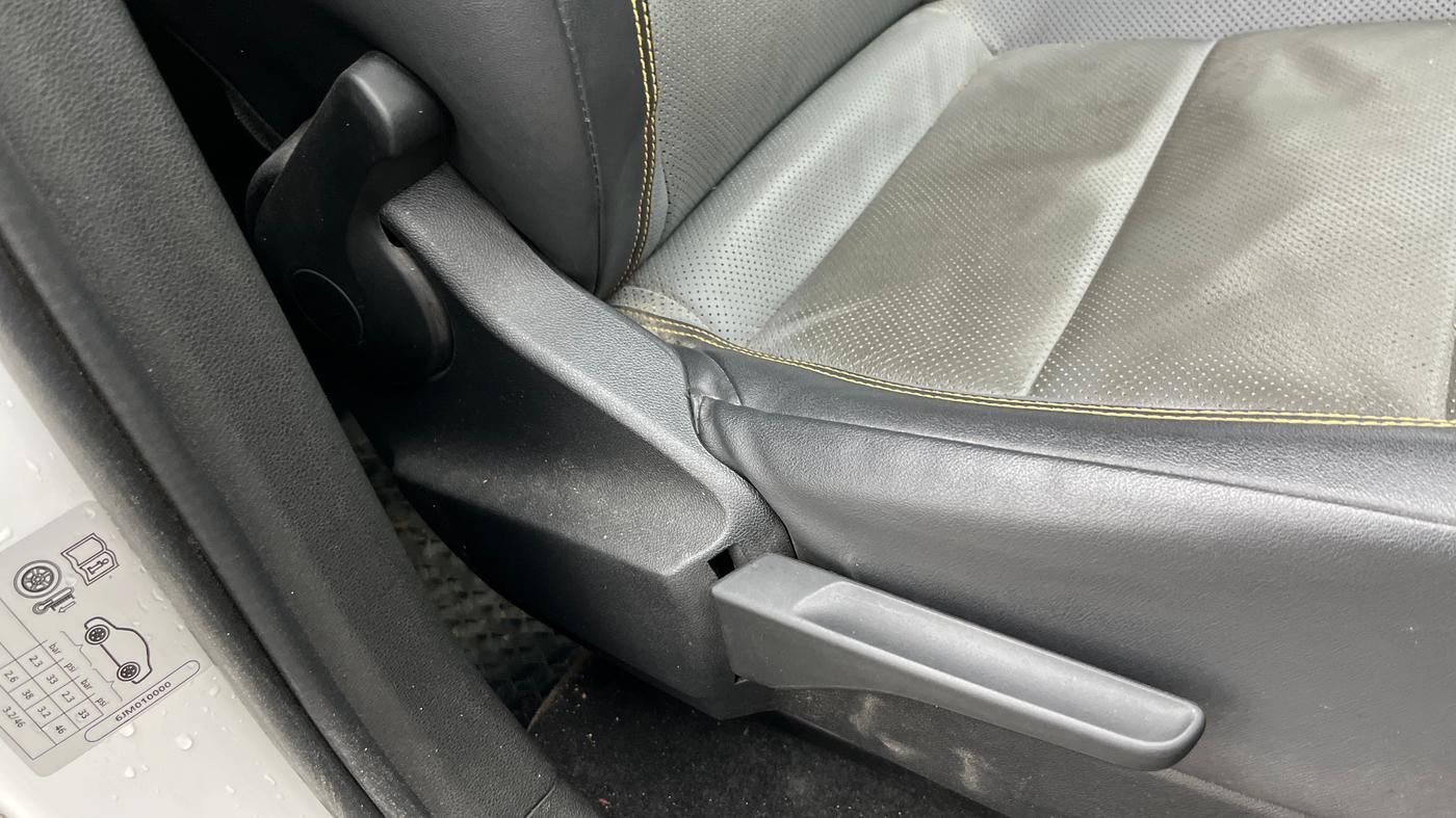 2022 Skoda KUSHAQ STYLE 1.5L TSI DSG, Petrol, Automatic, 45,545 km, Driver Side Adjustment Panel